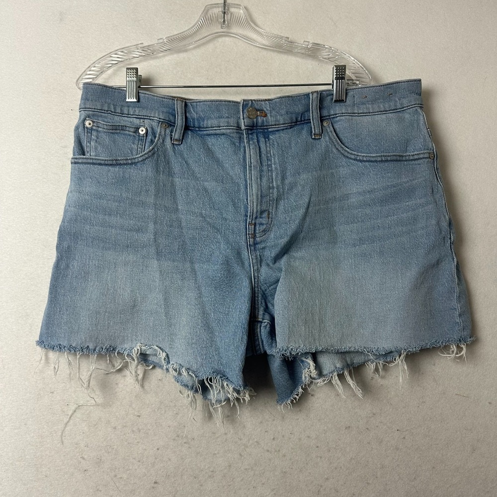 Madewell The Perfect Mid-Length Jean Shorts Light Wash Raw Hem Denim Size 33
